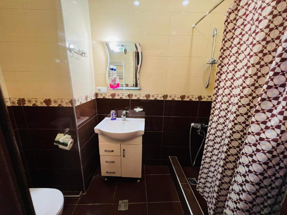 Guga House Apartment Tbilisi Bagian luar foto