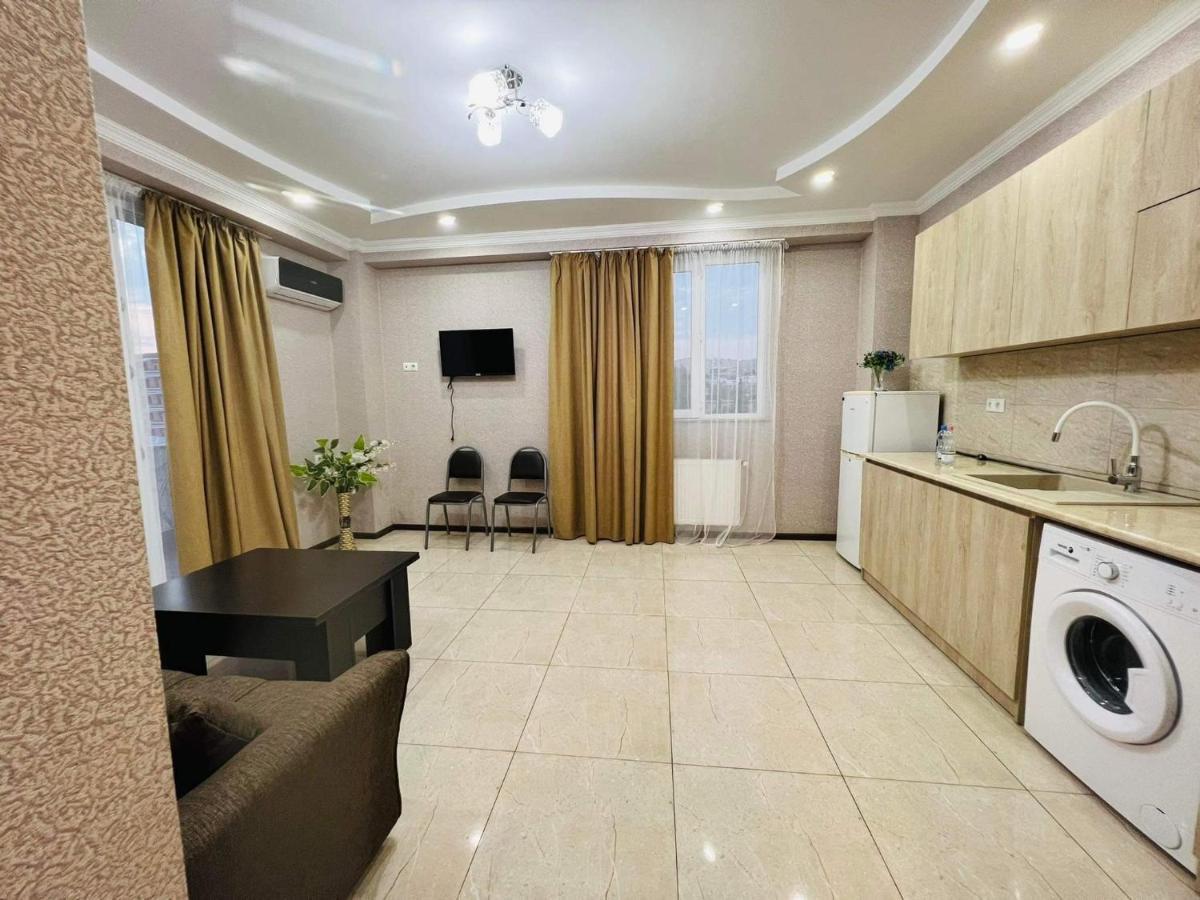 Guga House Apartment Tbilisi Bagian luar foto